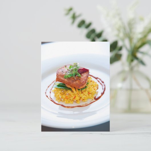 Carte postale saumonée desséchée (Debout devant)