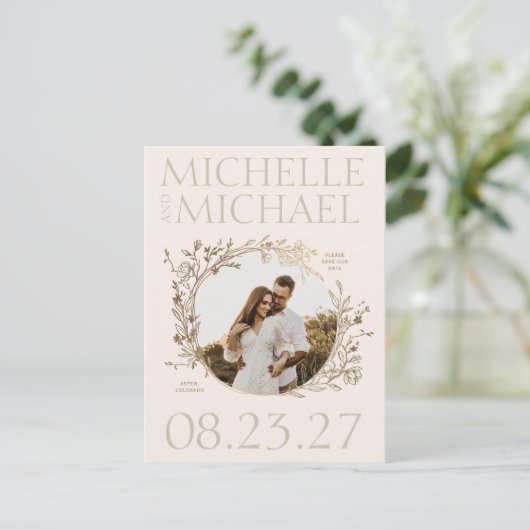 Carte postale "Save The Date" avec une bordure flo (Debout devant)