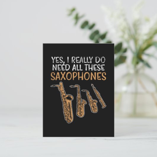 Carte Postale Saxophone Types (Debout devant)
