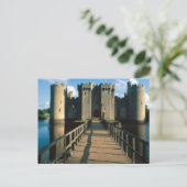 Carte Postale Scènes anglaises, Château de Bodiam, Sussex (Debout devant)
