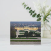Carte Postale Schloss Schönbrunn (Debout devant)
