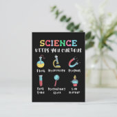 Carte Postale Science keeps you curious (Debout devant)