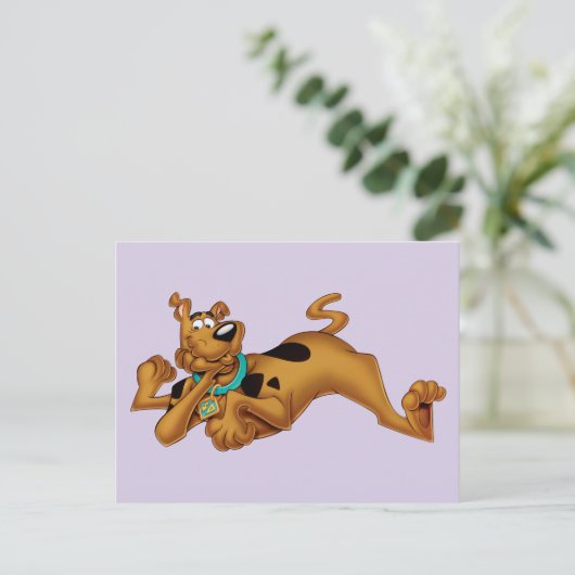 Carte Postale Scooby Doo Allongé (Debout devant)