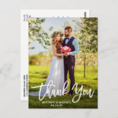 Carte Postale Script de brosse moderne | Mariage Photo Merci W (Devant / Derrière)