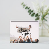 Carte Postale Script Fun Moderne Photo Mariage Merci (Debout devant)