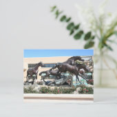 Carte Postale Sculpture à la bibliothèque George Bush (Debout devant)