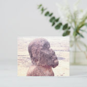 Carte Postale Sculpture Moai de l'île de Pâques (Debout devant)