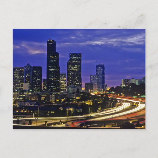 Carte Postale Seattle, Washington skyline la nuit (Devant)