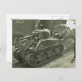 Carte Postale Seconde Guerre mondiale Char Sherman débarqué de L (Devant / Derrière)
