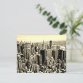 Carte Postale Sepia Brown New York (Debout devant)
