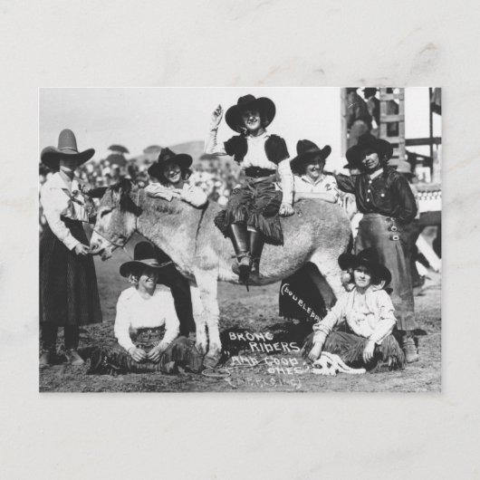 Carte Postale Sept cow-girls de rodéo posant en plaisantant avec (Devant)