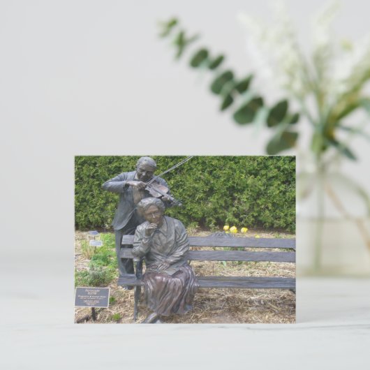 Carte Postale Serenade (Debout devant)