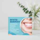 Carte Postale Services dentaires avec offre spéciale (Debout devant)