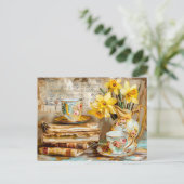 Carte Postale Shabby chic Daffodils on a stacked antique books (Debout devant)