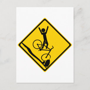 Carte Postale SIGNE DE LA ROUTE D'Écrasement Mtn Biker