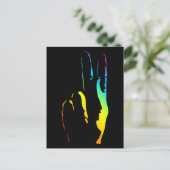 Carte Postale signe de paix de la fierté arc-en-ciel (Debout devant)