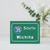 Carte Postale SIGNE ROUTIÈRE Wichita, KS (Debout devant)