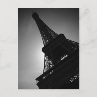 Carte Postale Silhouette de la tour Eiffel noir blanc à Paris