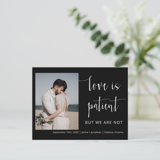 Carte Postale Simple Black Modern Minimal Script Elopement photo (Debout devant)