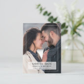 Carte Postale Simple, moderne et élégant | Réservez la date (Debout devant)