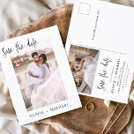 Carte Postale Simple modifiable Enregistrer la date Photo Minima<br><div class="desc">Mariage Sauvegardez les Cartes de Date qui ont une photo sur le devant et le dos. Les cartes Save the Date contiennent une typographie de script moderne,  lettrée à la main,  qui sont élégantes,  simples et modernes à utiliser après que vous minimaliste simple célébration de mariage.</div>
