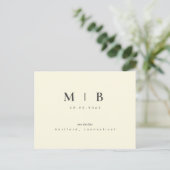 Carte Postale Simple Monogramme Jaune Enregistrer la Date Mariag (Debout devant)