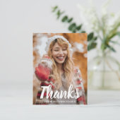 Carte Postale Simple Photo Bold Typographie Moderne Graduation (Debout devant)