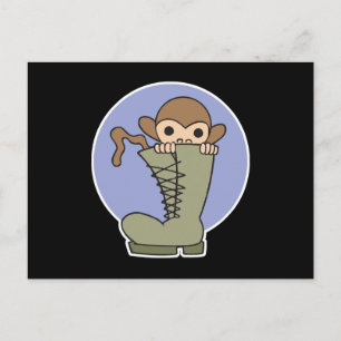 Carte Postale singe idiot dans une botte