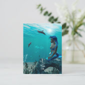 Carte Postale Sirène assise sur un rocher (Debout devant)