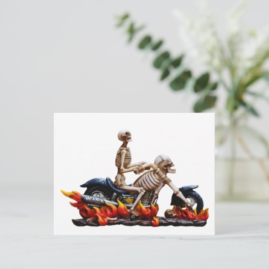 Carte Postale Skeleton Rider (Debout devant)