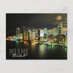Carte Postale Skyline Brickell la nuit à Miami, Floride