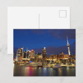 Carte Postale Skyline de nuit Auckland (Devant / Derrière)