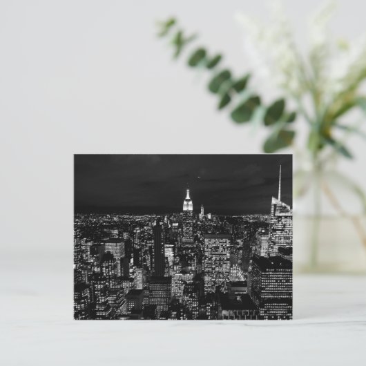 Carte Postale Skyline de nuit de New York (Debout devant)