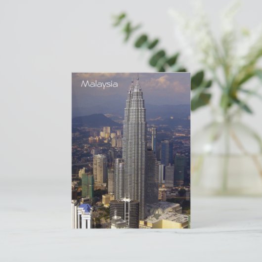 Carte Postale skyline kl malay (Debout devant)