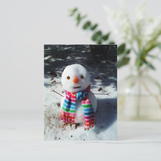 Carte Postale Snowman avec arc-en-ciel rayé (Debout devant)