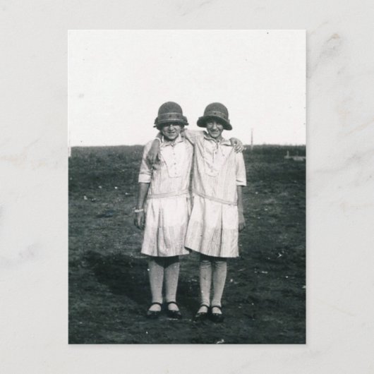 Carte Postale Soeurs (Devant)