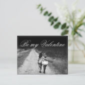 Carte Postale Sois mon Valentin - Côte à côte (Debout devant)