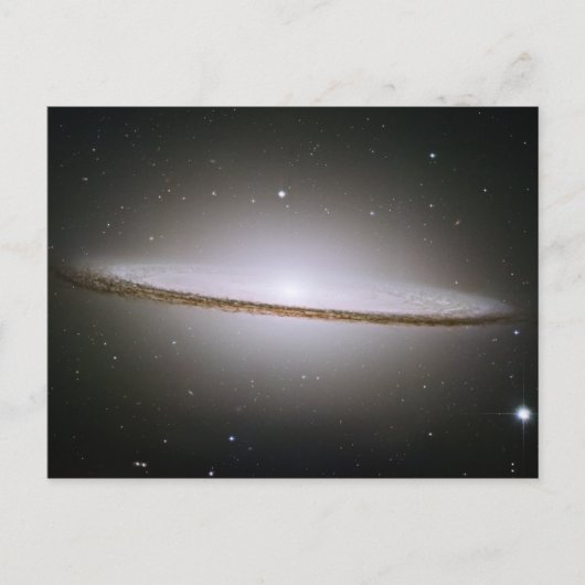 Carte Postale Sombrero Galaxy (télescope Hubble) (Devant)