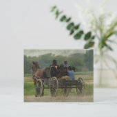 Carte Postale Sortie de famille Amish (Debout devant)