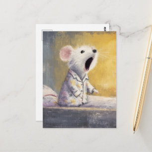 Carte Postale Souris blanche adorable endormie et bâillant en py