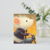 Carte Postale Souris blanche adorable sur une moto (Debout devant)