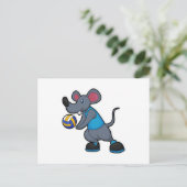 Carte Postale Souris en volleyeur avec ballon de volley (Debout devant)