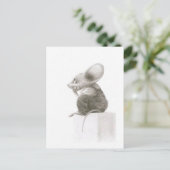 Carte Postale Souris songeuse (Debout devant)