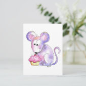 Carte Postale Souris Whimsical mignonne avec Cupcake (Debout devant)