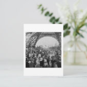 Carte Postale Sous la Tour Eiffel 1900 Paris Exposition (Debout devant)