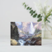 Carte Postale Sous le mur rouge (Debout devant)