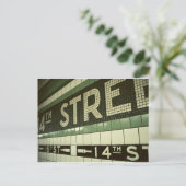 Carte Postale Souterrain frais (Debout devant)