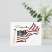 Carte Postale Souvenez-vous de la Journée commémorative - Les cr (Debout devant)