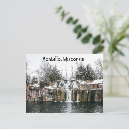 Carte postale Souvenir Montello Wisconsin (Debout devant)