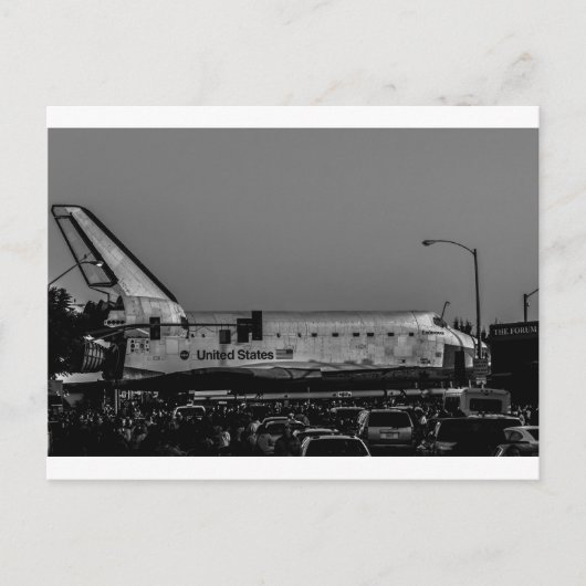 Carte Postale Space Shuttle Endeavour au Forum (Devant)